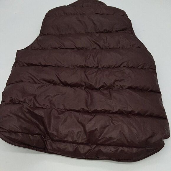 J Crew Maroon Red Shiny Down Puffer Quilted Zip Up Snap Sleeveless Vest Medium - Picture 4 of 4